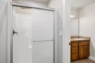 360 Mia Ln, Eugene, OR 97401 - Photo 24