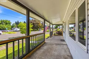 1291 SW Hayter St, Dallas, OR 97338 - Photo 4