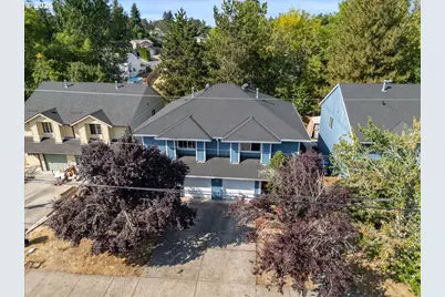 6121 SE Frances St, Hillsboro, OR 97123 - Photo 40