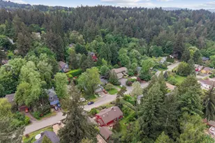 4307 SW Marigold St, Portland, OR 97219 - Photo 42