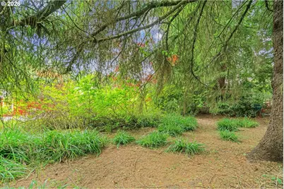 4307 SW Marigold St, Portland, OR 97219 - Photo 36