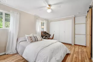 4307 SW Marigold St, Portland, OR 97219 - Photo 14