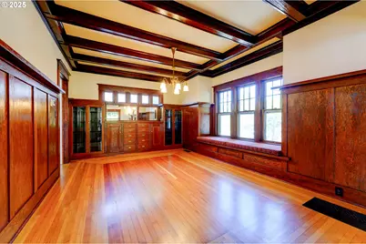 1203 SE 53rd Ave, Portland, OR 97215 - Photo 8