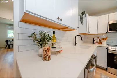 6800 SE Duke St, Portland, OR 97206 - Photo 10