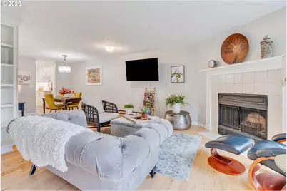 5624 S Riverside Ln #8, Portland, OR 97239 - Photo 14