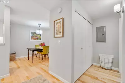 5624 S Riverside Ln #8, Portland, OR 97239 - Photo 22