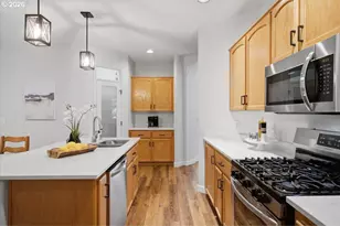 5923 Mission Hills St, Salem, OR 97306 - Photo 8