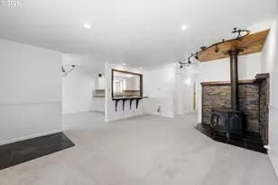 515 Pine Ct, Creswell, OR 97426 - Photo 6