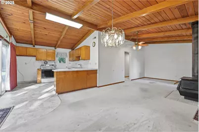 12825 SE Lincoln St, Portland, OR 97233 - Photo 12