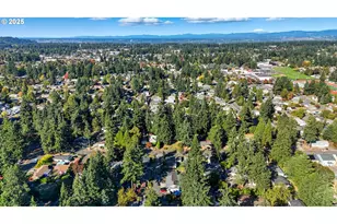 12825 SE Lincoln St, Portland, OR 97233 - Photo 30