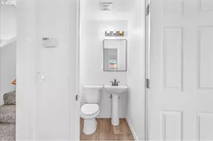 300 S 4th St, Saint Helens, OR 97051 - Photo 12