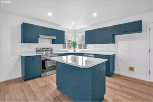 300 S 4th St, Saint Helens, OR 97051 - Photo 6