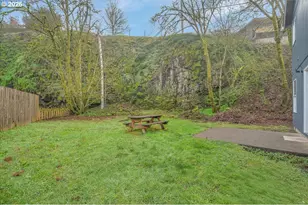 300 S 4th St, Saint Helens, OR 97051 - Photo 24