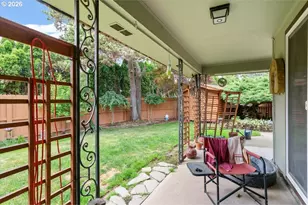 806 NE Nightingale Ct, Keizer, OR 97303 - Photo 26