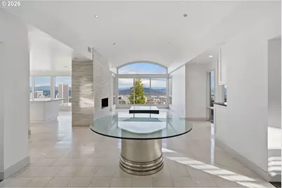 1235 SW Myrtle Ct, Portland, OR 97201 - Photo 10