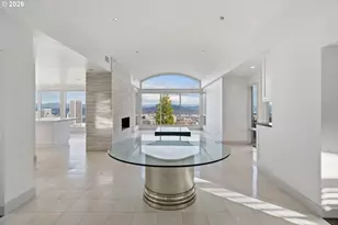 1235 SW Myrtle Ct, Portland, OR 97201 - Photo 10