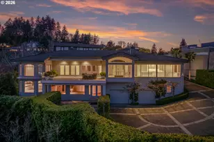 1235 SW Myrtle Ct, Portland, OR 97201 - Photo 4