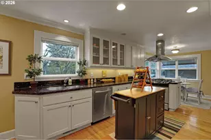 2905 NE 46th Ave, Portland, OR 97213 - Photo 8