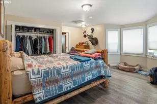 10400 SW Houston Lake Rd, Powell Butte, OR 97753 - Photo 18