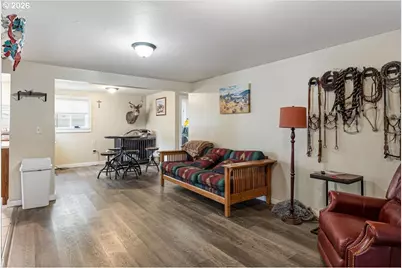 10400 SW Houston Lake Rd, Powell Butte, OR 97753 - Photo 14