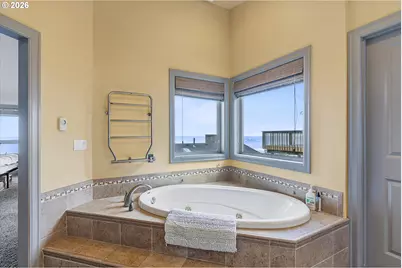 1929 NE 71st St, Lincoln City, OR 97367 - Photo 32