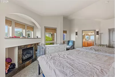 1929 NE 71st St, Lincoln City, OR 97367 - Photo 28