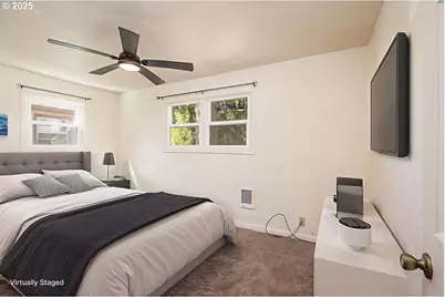 3198 Pheasant Blvd, Springfield, OR 97477 - Photo 16