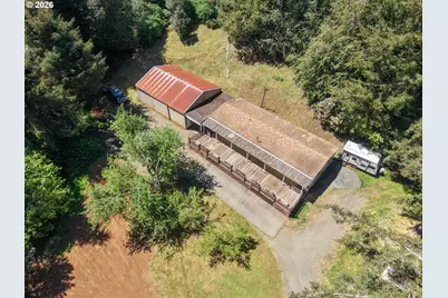 60272 Acme Rd, Coos Bay, OR 97420 - Photo 4