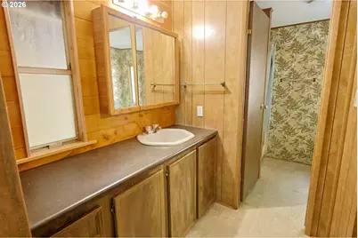 60272 Acme Rd, Coos Bay, OR 97420 - Photo 38