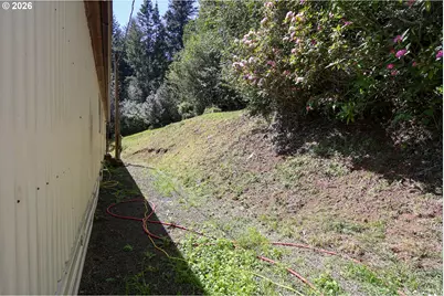 60272 Acme Rd, Coos Bay, OR 97420 - Photo 20