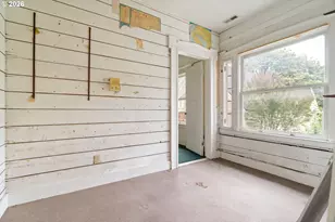 2116 NE 18th Ave, Portland, OR 97212 - Photo 22