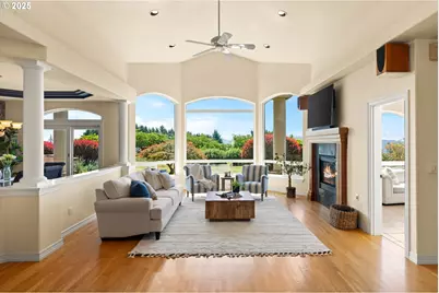 30525 NE Canter Ln, Sherwood, OR 97140 - Photo 8