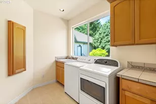 30525 NE Canter Ln, Sherwood, OR 97140 - Photo 34