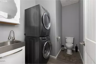 597 Ojalla Rd, Siletz, OR 97380 - Photo 26