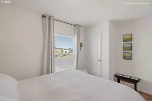 4155 NE Three Mile Ln, McMinnville, OR 97128 - Photo 18