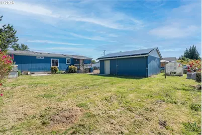 1065 6th St, Gervais, OR 97026 - Photo 20