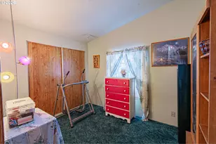 1065 6th St, Gervais, OR 97026 - Photo 18