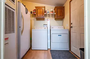 1065 6th St, Gervais, OR 97026 - Photo 12