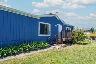 1065 6th St, Gervais, OR 97026 - Photo 2