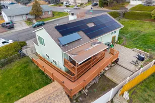 3540 Royal Crest Dr, The Dalles, OR 97058 - Photo 2