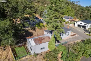 1830 NW Goetz St, Roseburg, OR 97471 - Photo 20