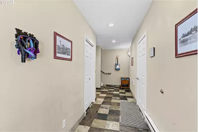 238 SW 27th St, Newport, OR 97365 - Photo 30