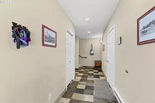 238 SW 27th St, Newport, OR 97365 - Photo 30
