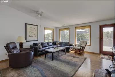 14850 SW Hidden Hills Rd, McMinnville, OR 97128 - Photo 6