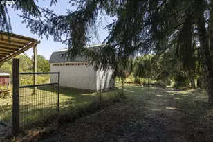14850 SW Hidden Hills Rd, McMinnville, OR 97128 - Photo 30