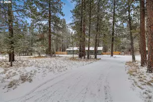 69322 Hackamore, Sisters, OR 97759 - Photo 4