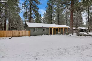 69322 Hackamore, Sisters, OR 97759 - Photo 2