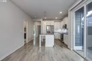 3943 SE Centifolia Ave, Hillsboro, OR 97129 - Photo 6