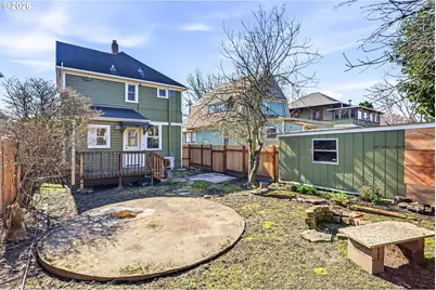 3923 SE Main St, Portland, OR 97214 - Photo 16