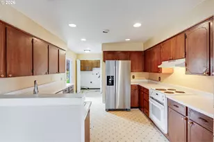 228 NW Denton Ave, Dallas, OR 97338 - Photo 8